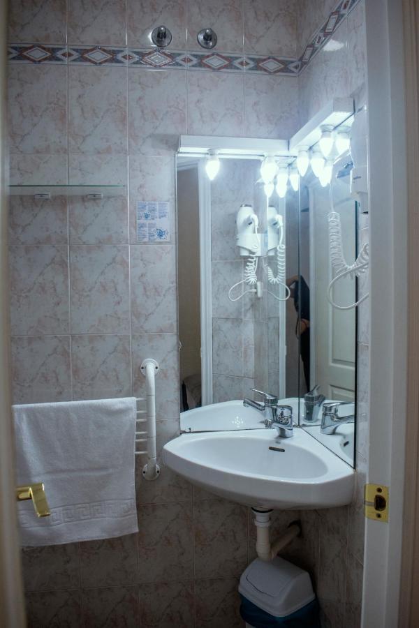 Hostal Artico マドリード エクステリア 写真