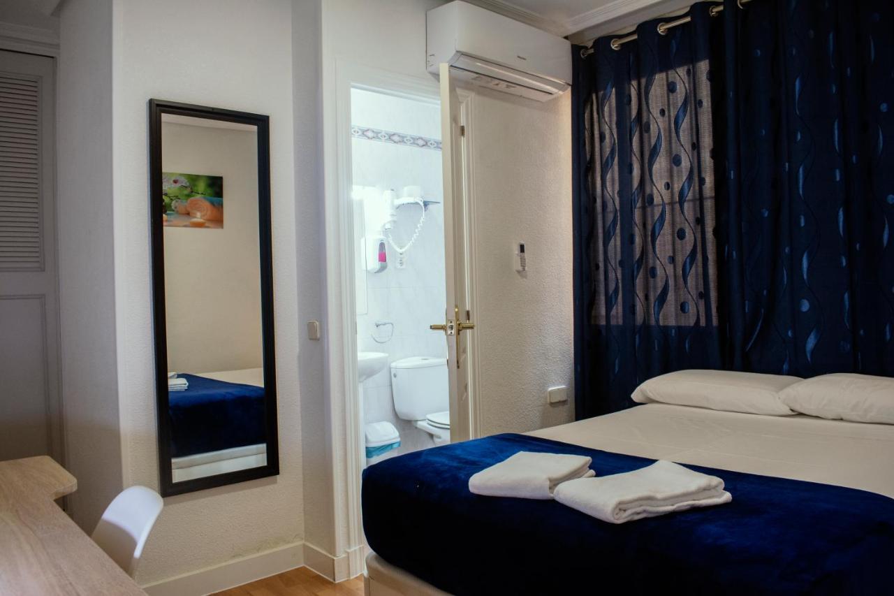 Hostal Artico マドリード エクステリア 写真
