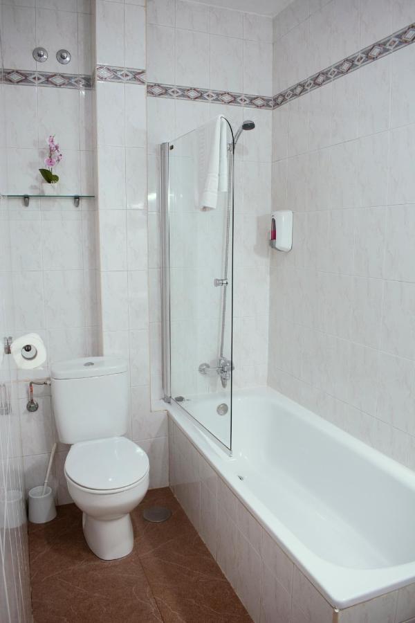 Hostal Artico マドリード エクステリア 写真