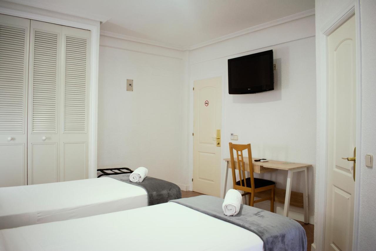 Hostal Artico マドリード エクステリア 写真